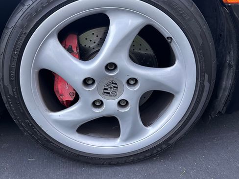 Used 2002 Porsche Boxster S RWD image 25