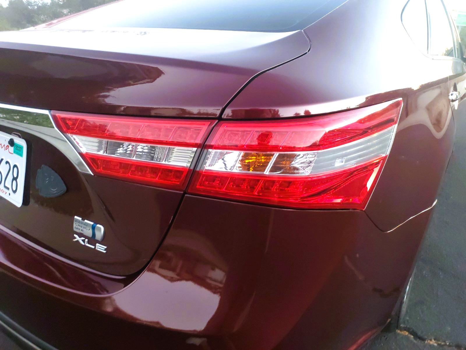 Used 2013 Toyota Avalon XLE Premium FWD image 29