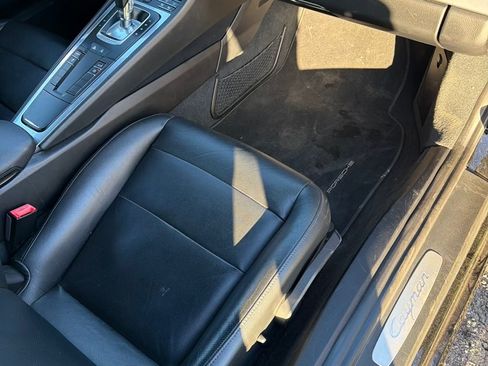 Used 2018 Porsche 718 Cayman image 14