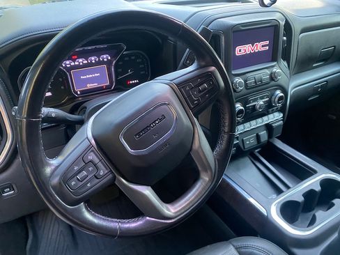 Used 2021 GMC Sierra 1500 Denali w/ Denali Ultimate Package AWD/4WD image 17