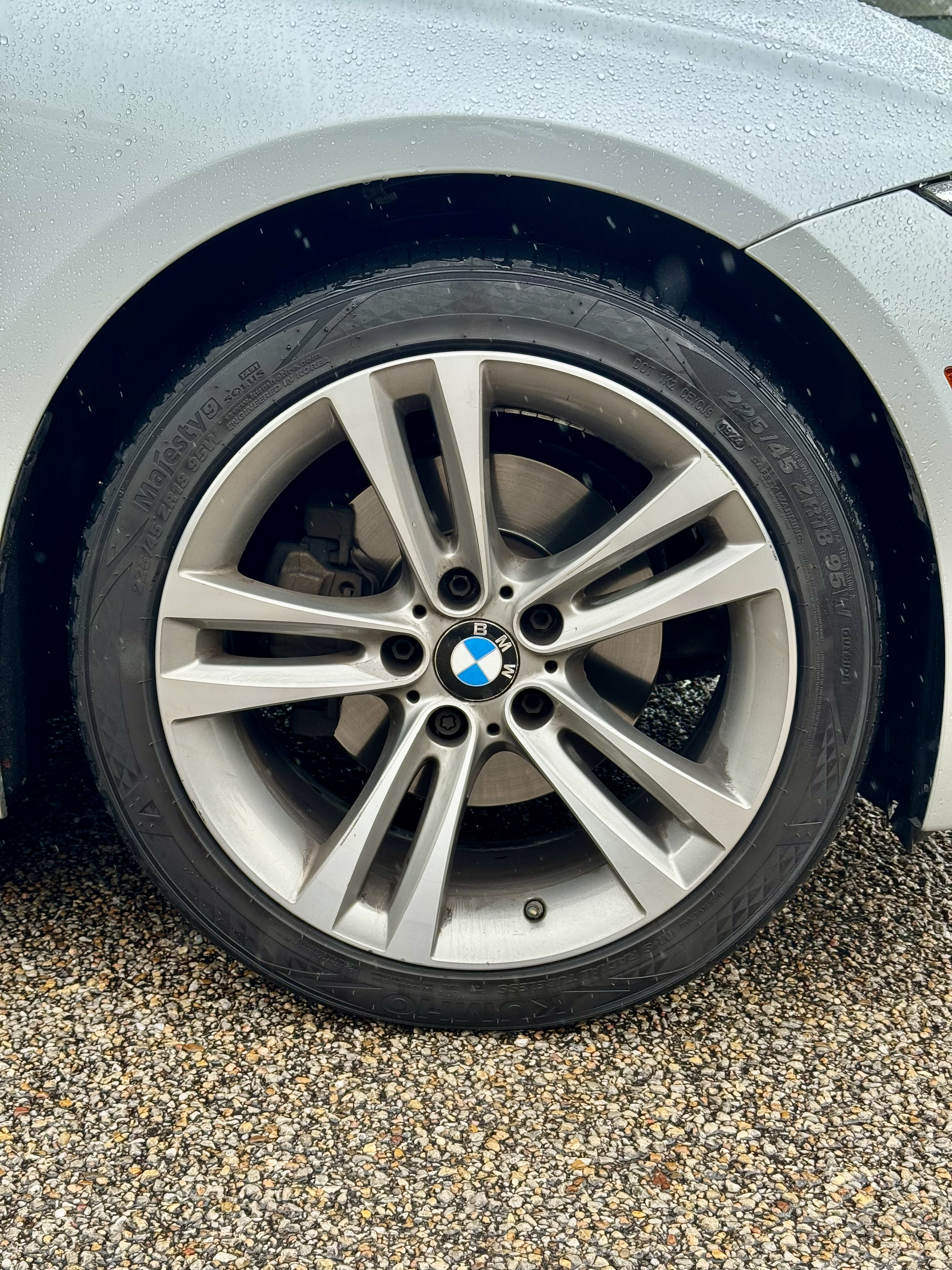 Used 2017 BMW 330i Sedan RWD image 12