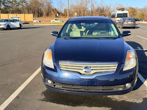 Used 2007 Nissan Altima 3.5 SE w/ Technology Pkg image 25