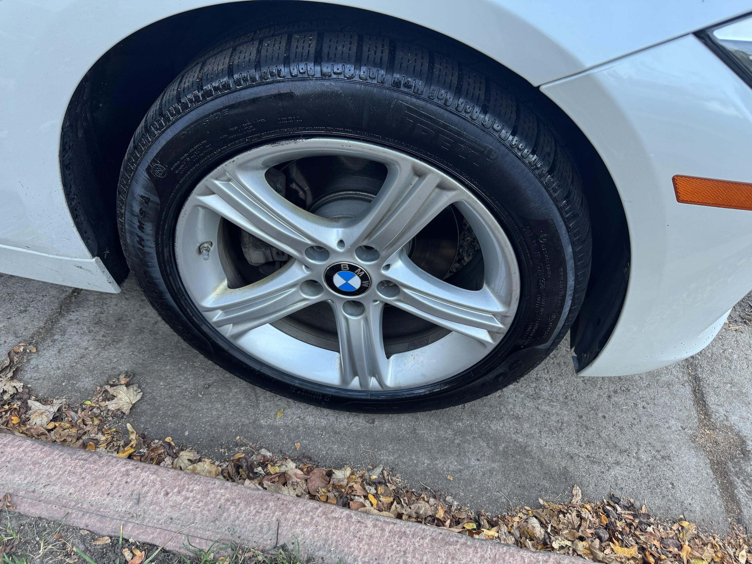 Used 2013 BMW 328i xDrive Sedan AWD/4WD image 14