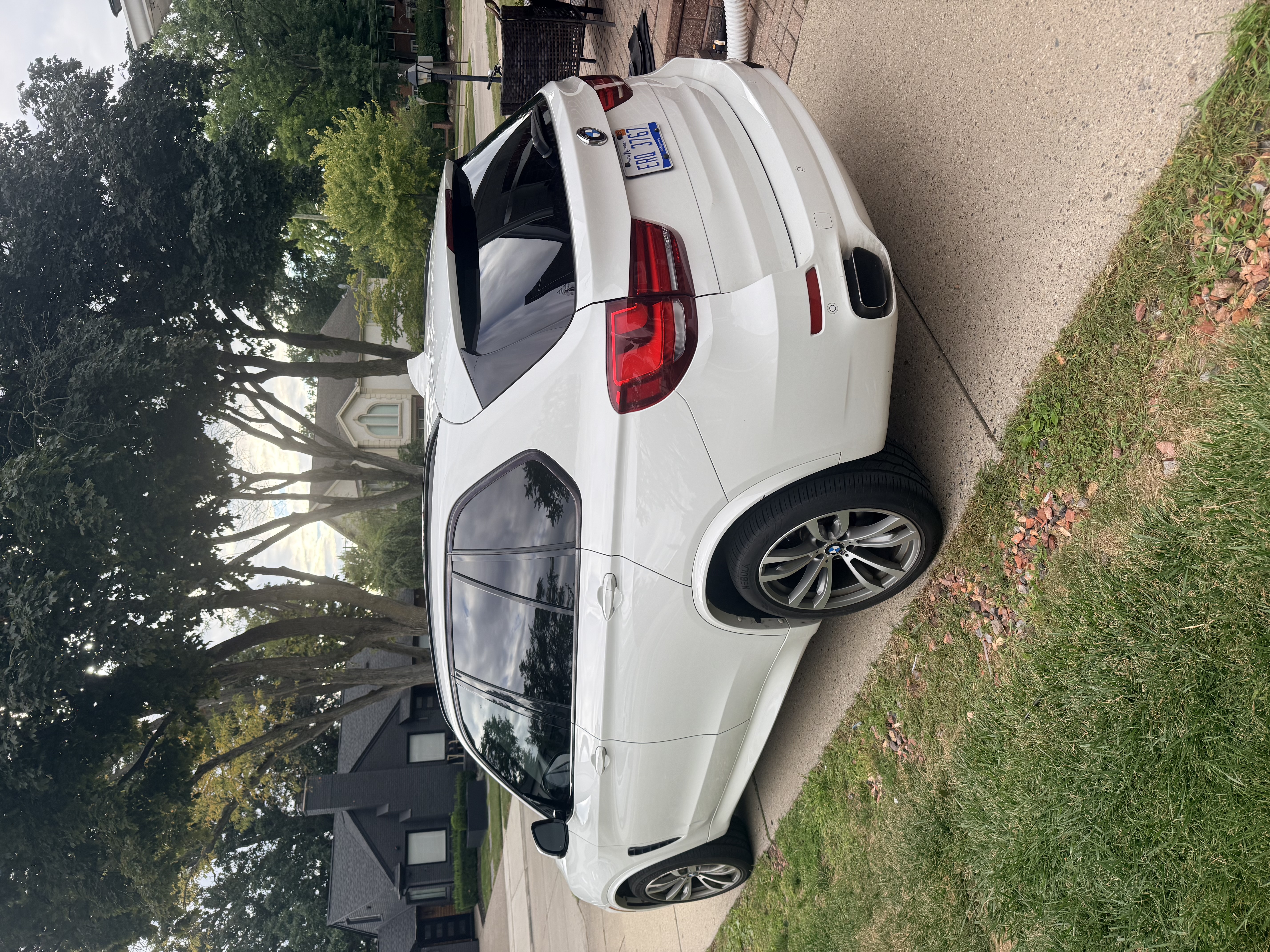 Used 2016 BMW X5 xDrive50i AWD/4WD image 6