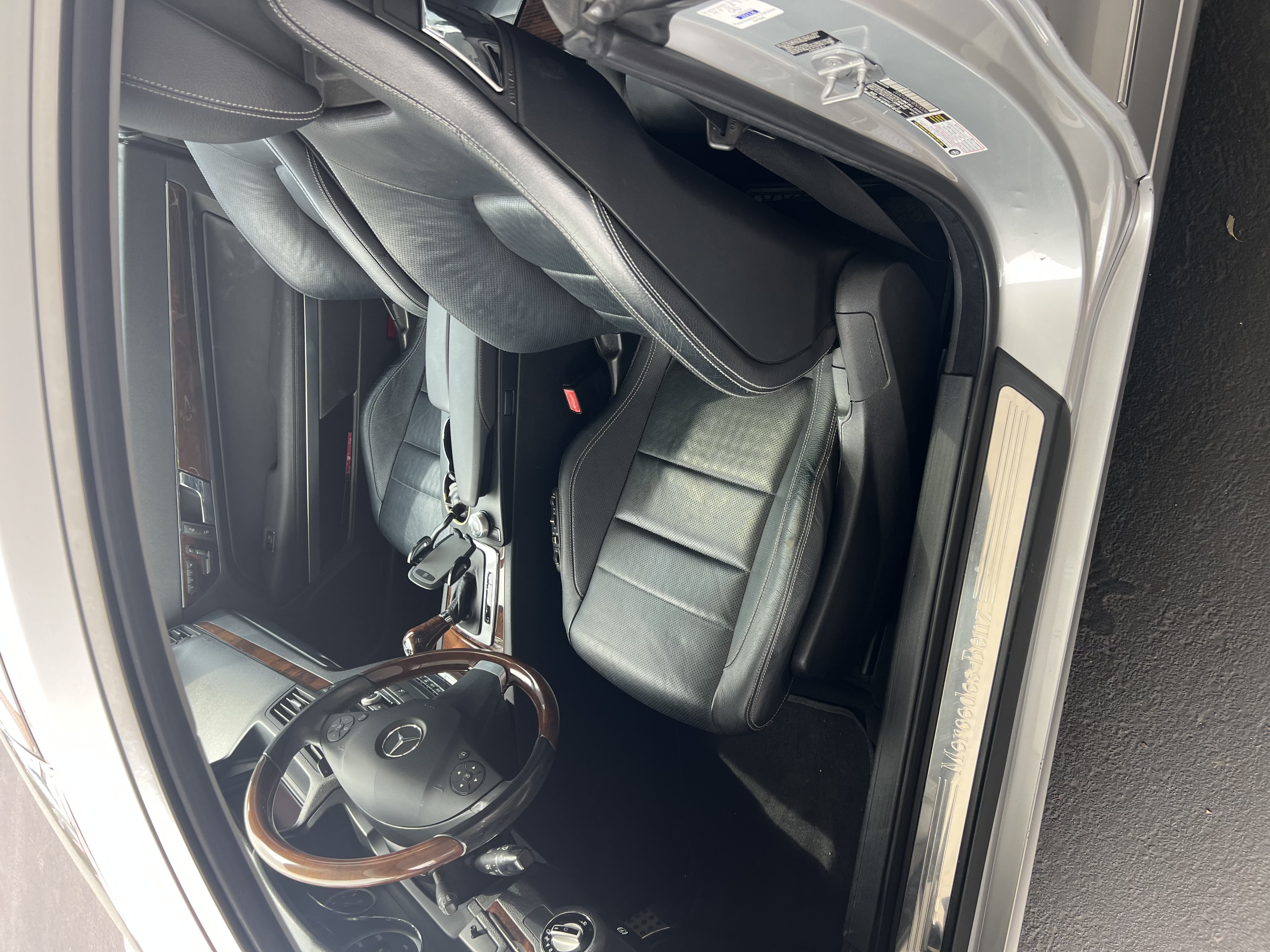 Used 2010 Mercedes-Benz E 350 Coupe image 6