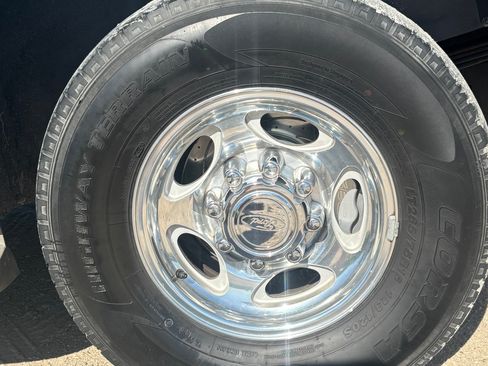 Used 2002 Ford Excursion Limited RWD image 9