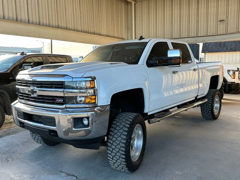 Used 2017 Chevrolet Silverado 2500 LTZ w/ Duramax Plus Package image 2