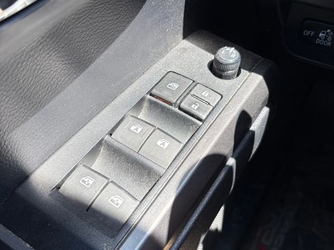 Used 2021 Toyota Tacoma TRD Pro AWD/4WD image 31