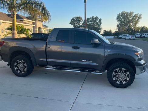 Used 2013 Toyota Tundra 2WD Double Cab image 13