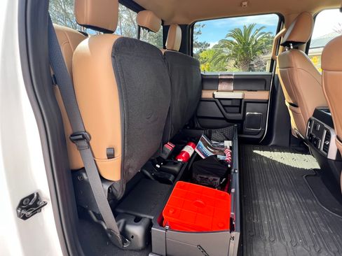 Used 2022 Ford F350 Lariat w/ Lariat Ultimate Package image 16