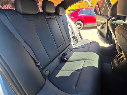 Used 2018 BMW 330i Sedan image 16