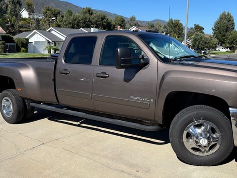 Used 2008 Chevrolet Silverado 3500 LTZ AWD/4WD image 1