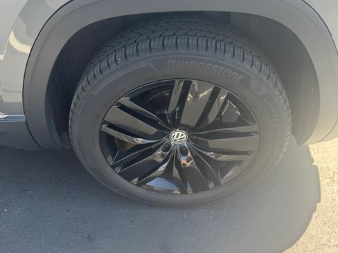 Used 2018 Volkswagen Atlas SEL image 6