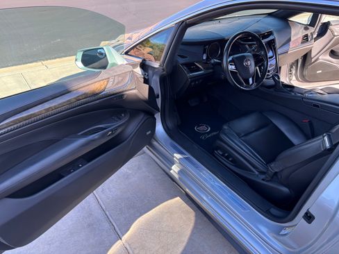 Used 2014 Cadillac ELR w/ Luxury Package image 11