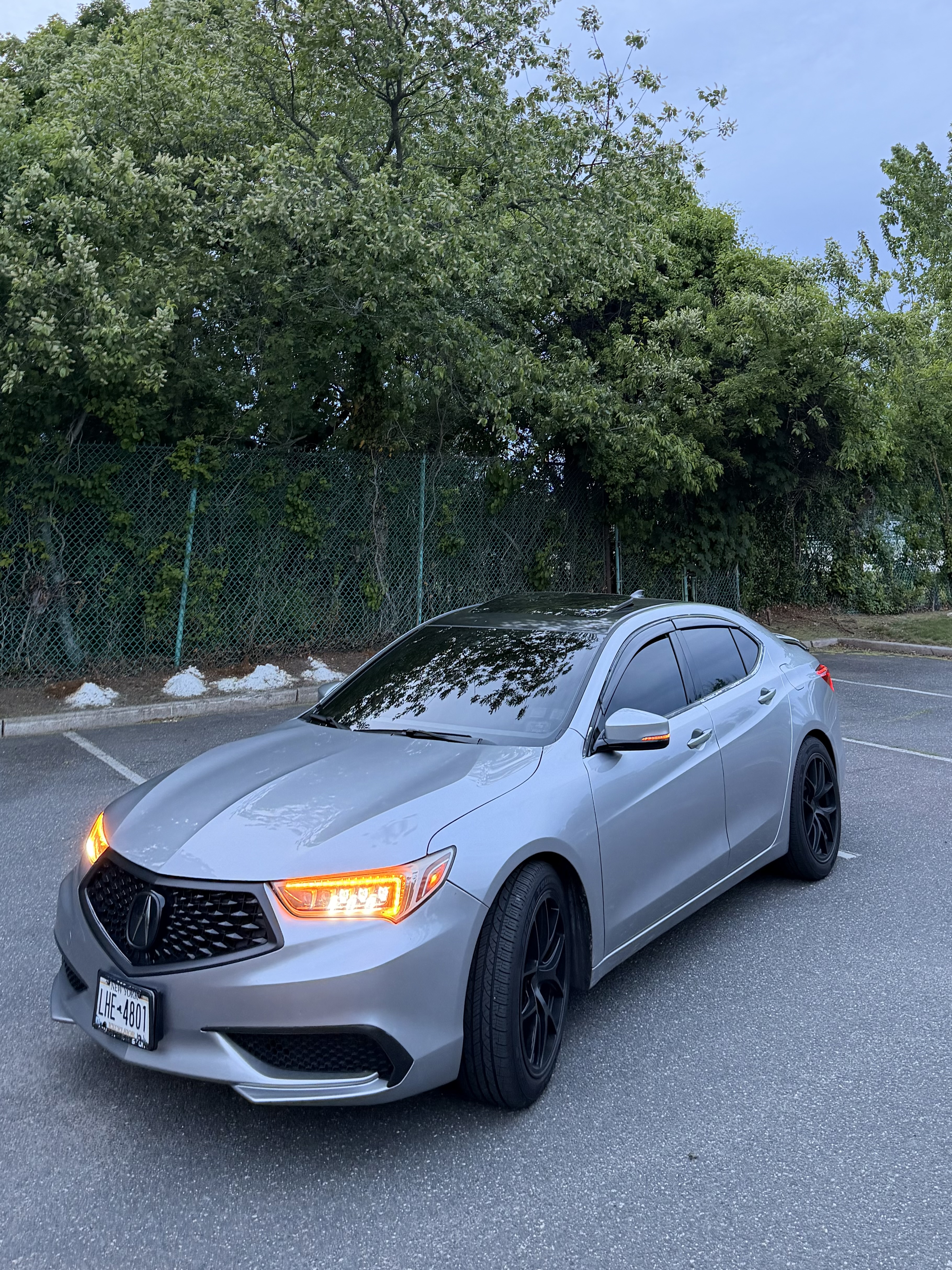 Used 2019 Acura TLX w/ Technology Package FWD image 14