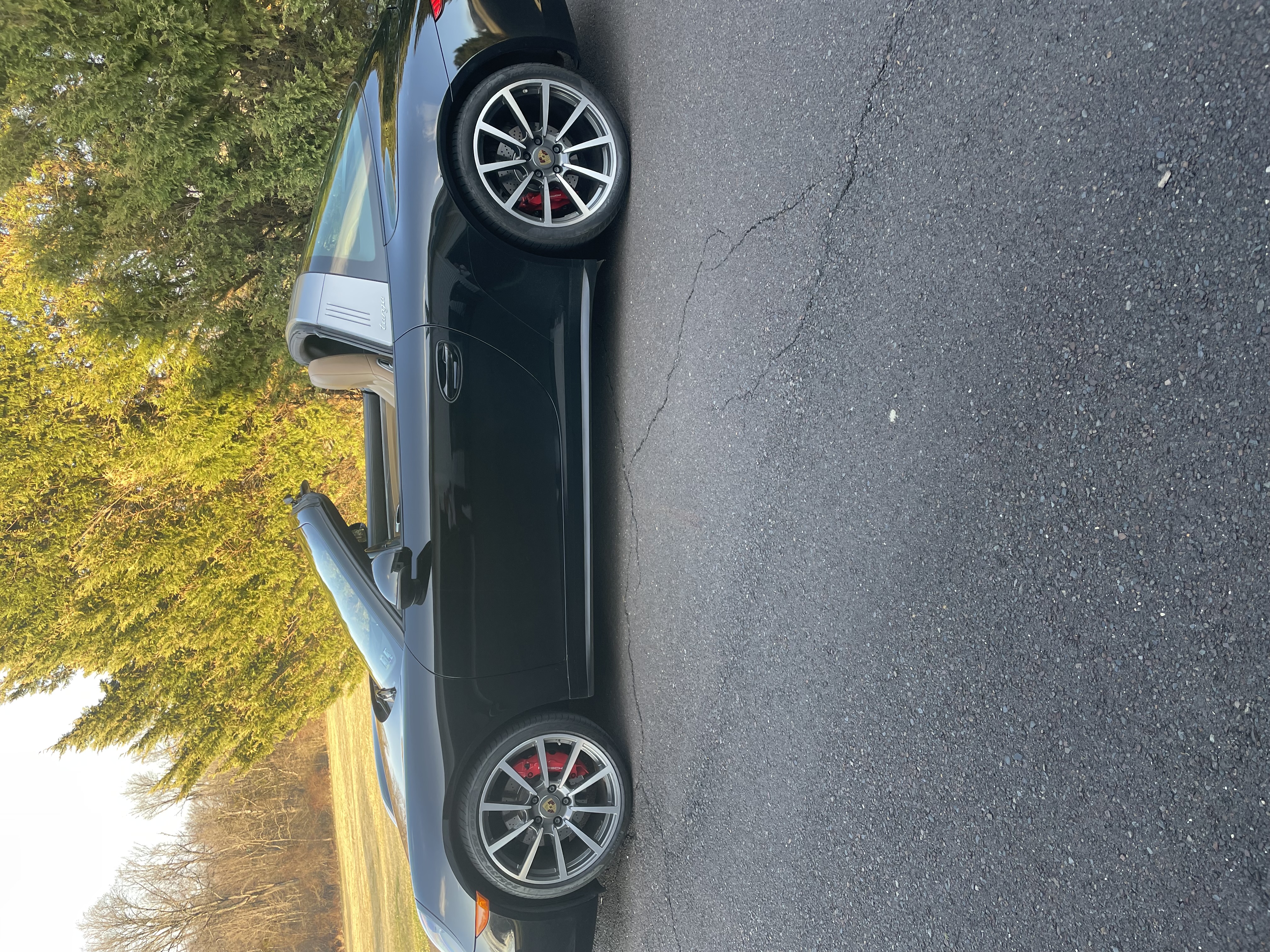 Used 2015 Porsche 911 Targa 4S AWD/4WD image 2