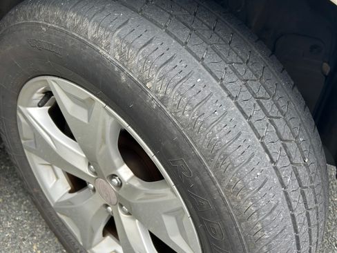 Used 2016 Subaru Forester 2.5i Limited w/ Popular Package #2 image 14