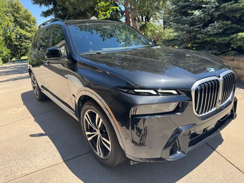 Used 2024 BMW X7 xDrive40i w/ Executive Package AWD/4WD image 1