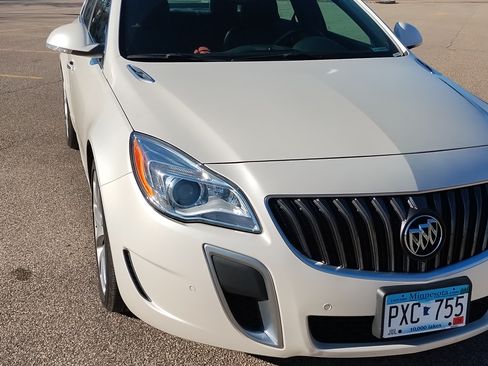 Used 2014 Buick Regal GS image 2