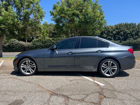 Used 2016 BMW 328i Sedan RWD image 5