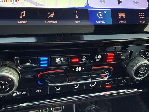 Used 2021 Jeep Grand Cherokee L Overland image 27