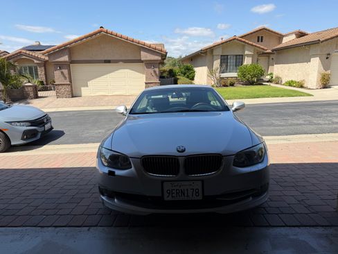 Used 2013 BMW 328i Convertible RWD image 2