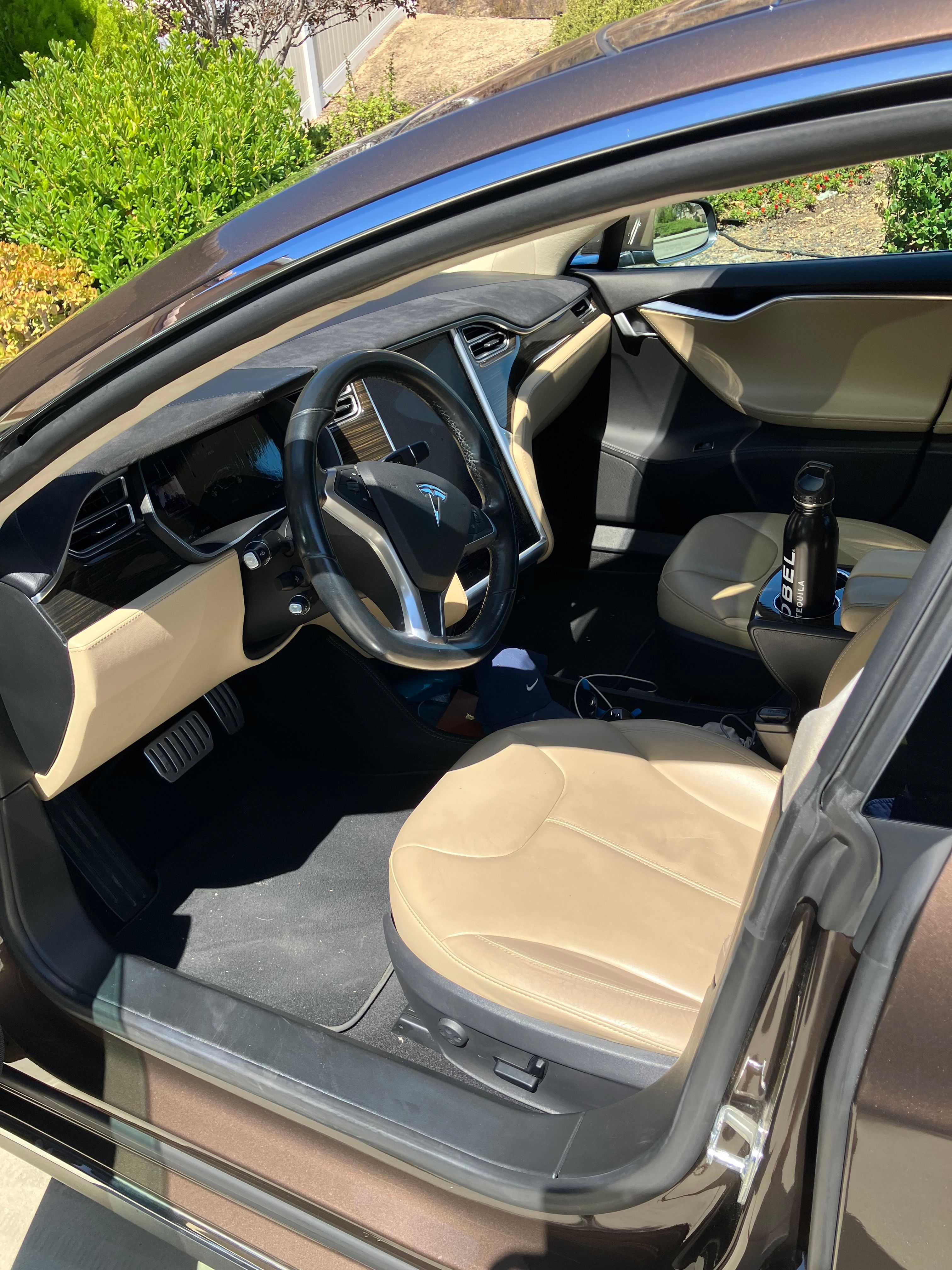 Used 2014 Tesla Model S P85 RWD image 4
