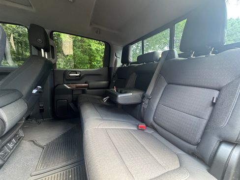 Used 2019 GMC Sierra 1500 SLE w/ SLE Value Package AWD/4WD image 14
