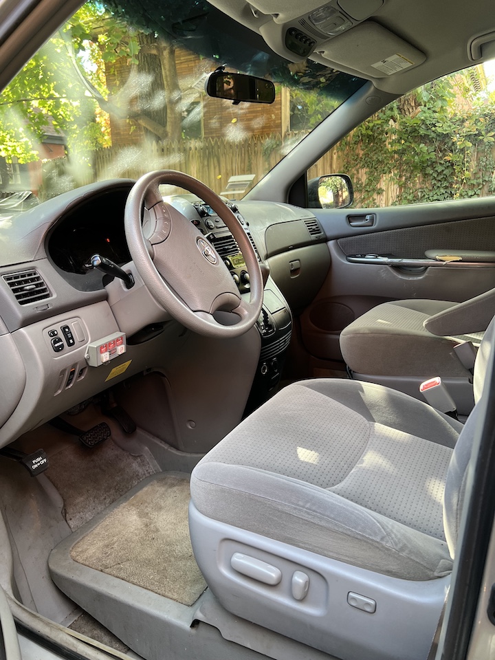 Used 2006 Toyota Sienna LE w/ LE Mobility Upgrade Pkg FWD image 10