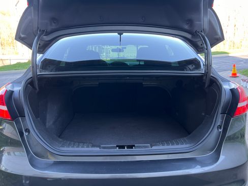 Used 2016 Ford Focus SE image 17