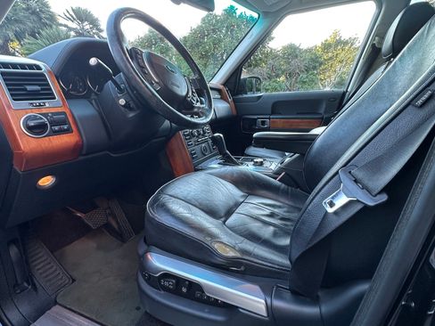 Used 2008 Land Rover Range Rover HSE image 9