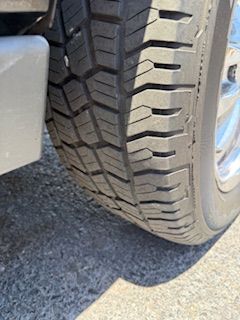 Used 2013 Chevrolet Suburban LT AWD/4WD image 29