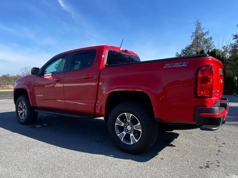 Used 2019 Chevrolet Colorado Z71 image 10