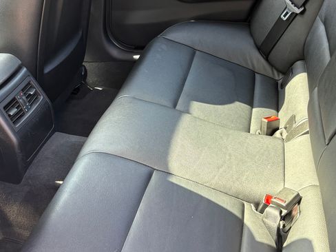 Used 2011 BMW 335d Sedan RWD image 11