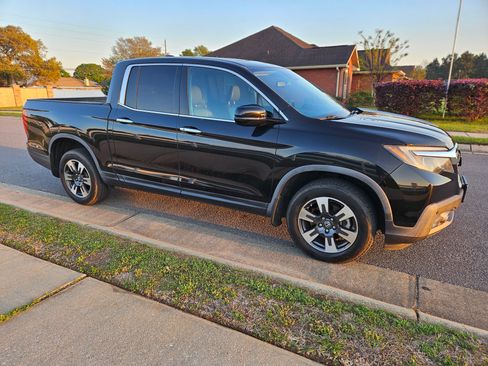 Used 2017 Honda Ridgeline RTL-E image 6