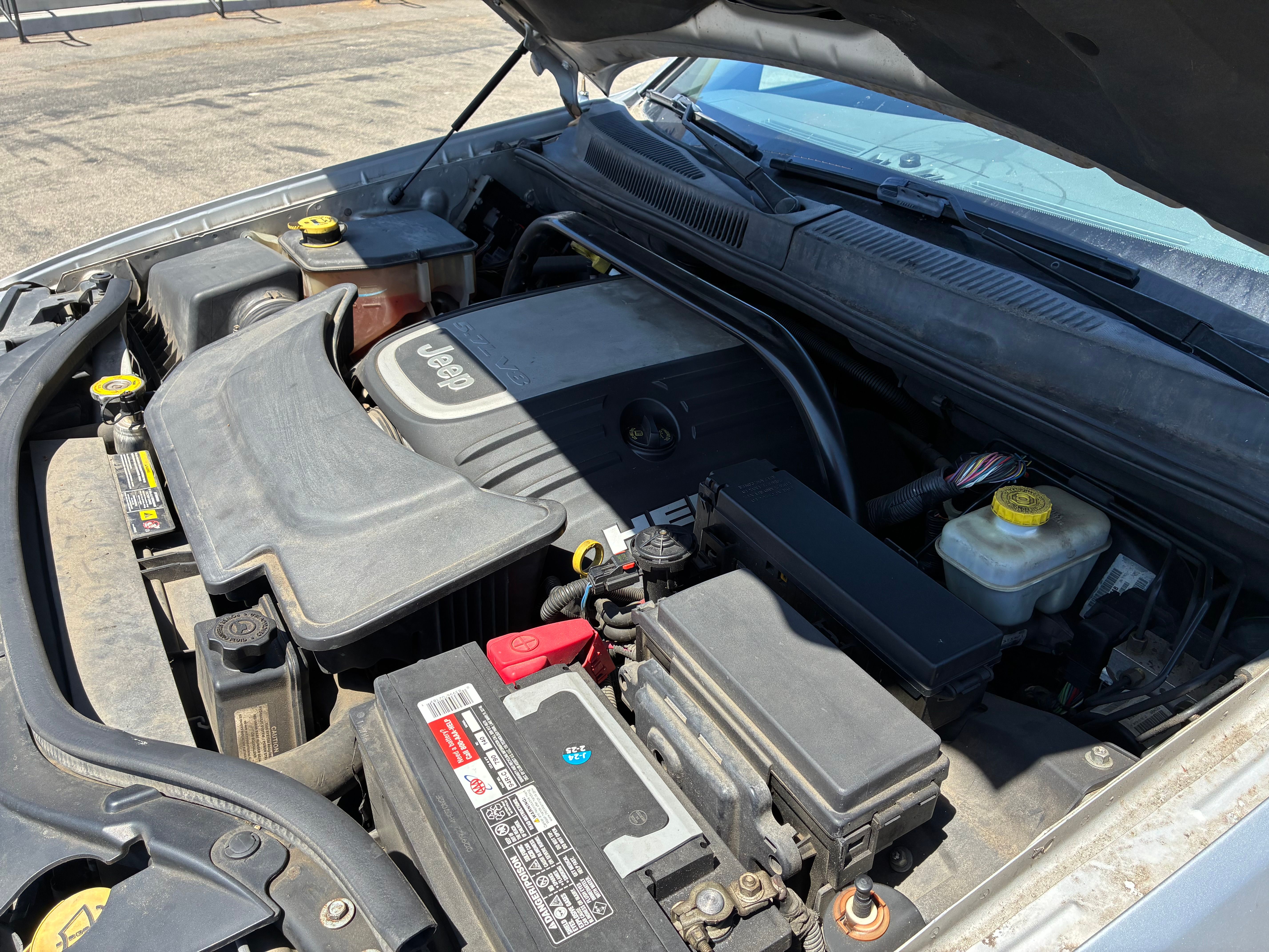 Used 2007 Jeep Grand Cherokee Limited w/ Trailer Tow Group IV RWD image 4