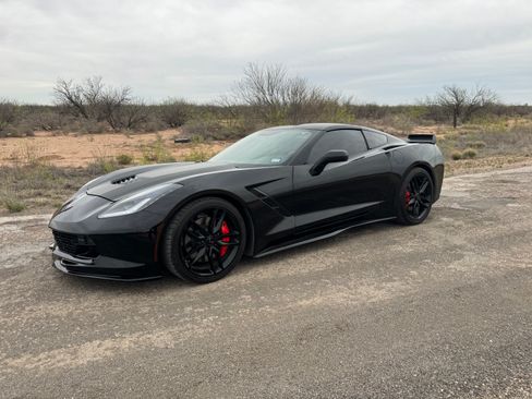 Used 2015 Chevrolet Corvette Stingray Coupe RWD image 14