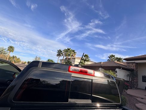 Used 2019 GMC Canyon SLE w/ Driver Alert Package image 10