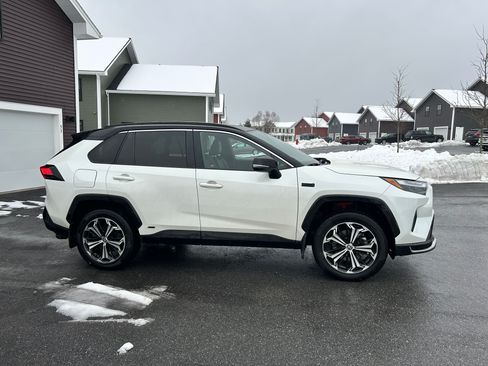 Used 2022 Toyota RAV4 XSE w/ Weather Package image 1