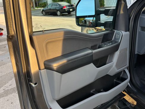 Used 2026 Ford F250 XLT w/ XLT Premium Package AWD/4WD image 17