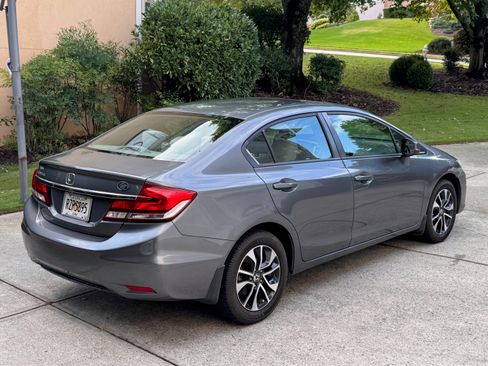 Used 2013 Honda Civic EX image 9