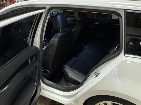 Used 2015 Volkswagen Golf TDI SEL w/ Lighting Package (SEL) image 5