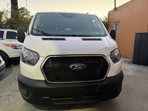 Used 2025 Ford Transit 250 Low Roof w/ Exterior Upgrade Package RWD image 6