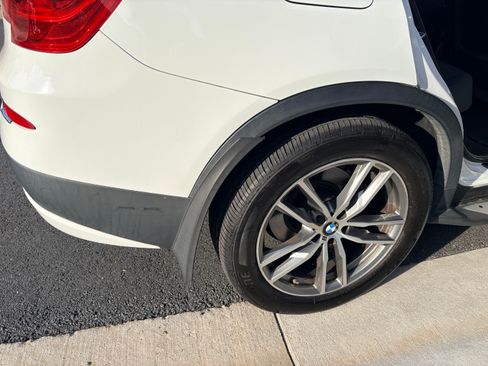 Used 2012 BMW X3 xDrive28i image 16