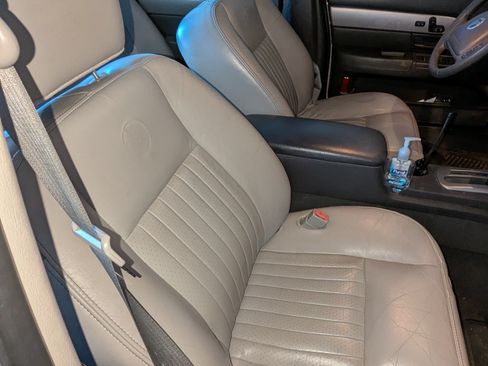 Used 2004 Mercury Marauder image 29