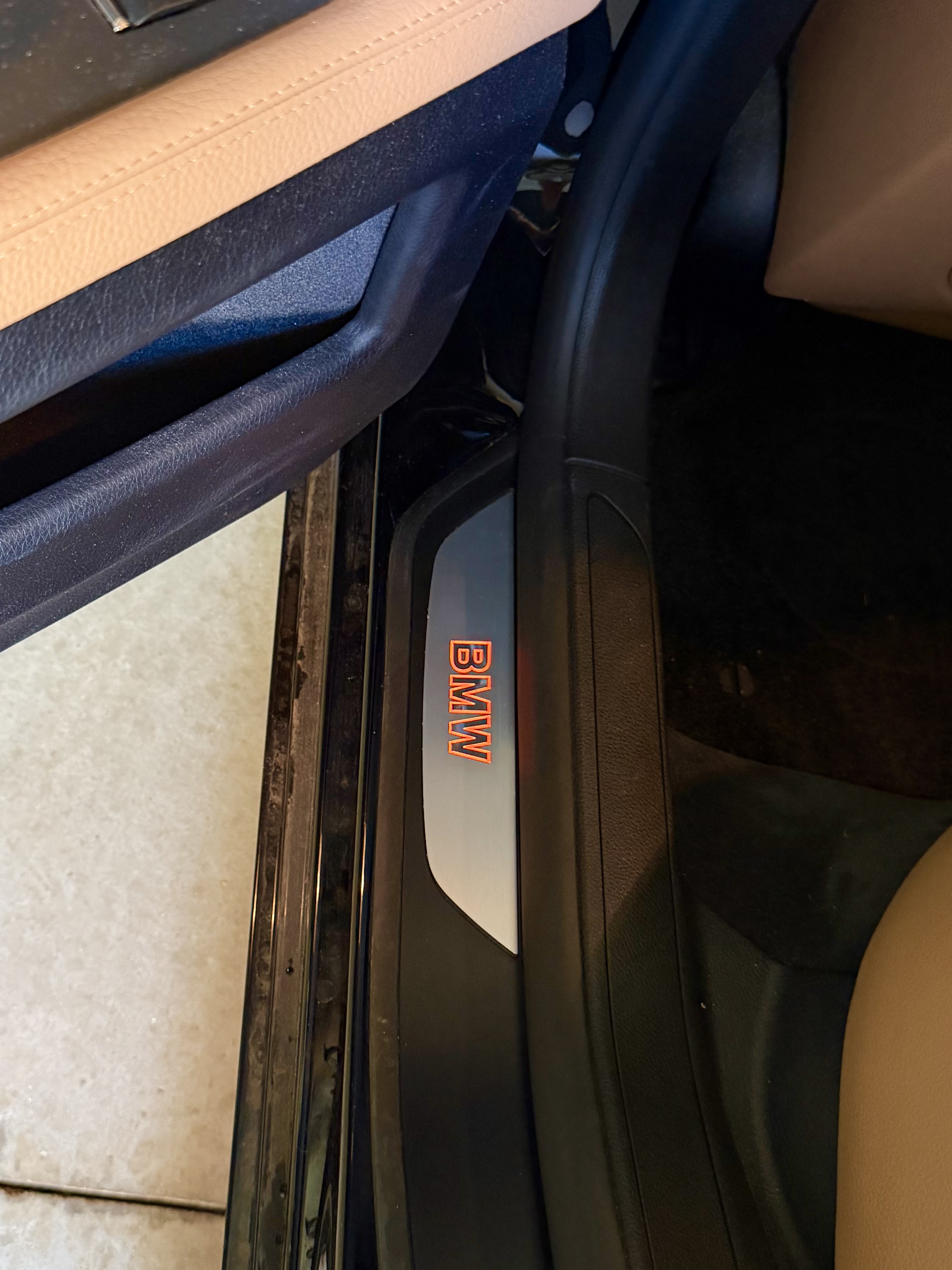 Used 2012 BMW 740i RWD image 13