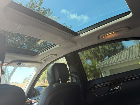 Used 2011 Mercedes-Benz S 550 S 550 4MATIC Sedan 4D image 26