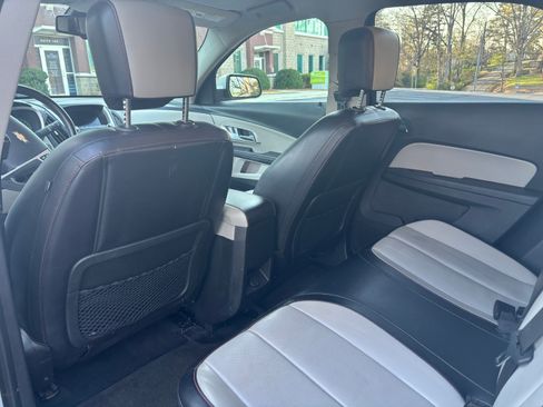 Used 2012 Chevrolet Equinox LT image 11