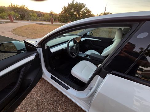 Used 2023 Tesla Model 3 Long Range image 25