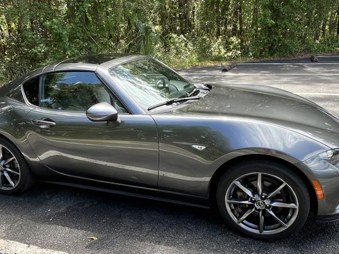 Used 2020 MAZDA MX-5 Miata RF Grand Touring RWD image 2
